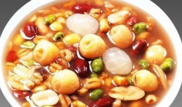 西安爆料大雪视频最新消息,城市交通受阻，市民生活受影响