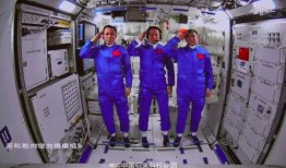 西安爆料大雪视频最新消息,城市交通受阻，市民生活受影响