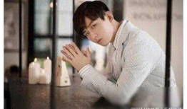 成毅村里人爆料视频,真实生活与荧幕形象的差距