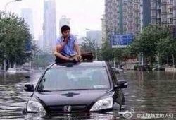 深圳新暴雨爆料新闻最新,城区多处积水，紧急应对措施启动