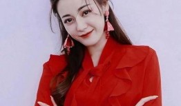 娱乐吃瓜迪丽热巴,娱乐圈的瓜田女王，揭秘她的吃瓜日常